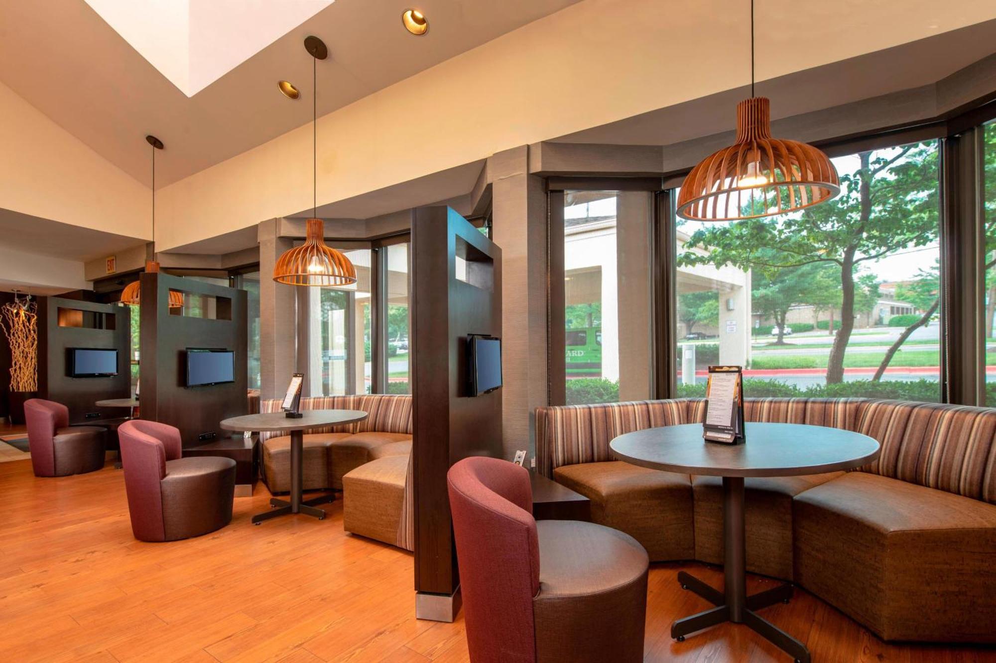 Courtyard By Marriott Rockville Exteriér fotografie